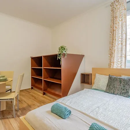 Prater Street Charm Your Getaway *